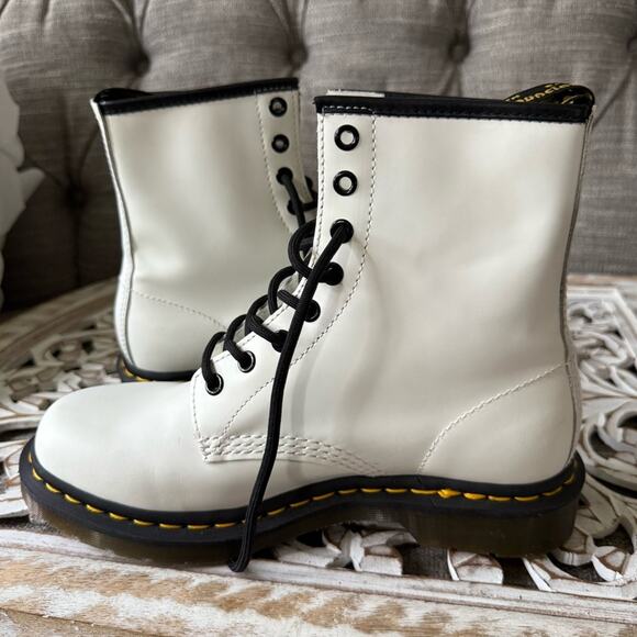 Dr. Martens White Combat Ankle 11821 Boots Women’s 8 - Picture 6 of 9